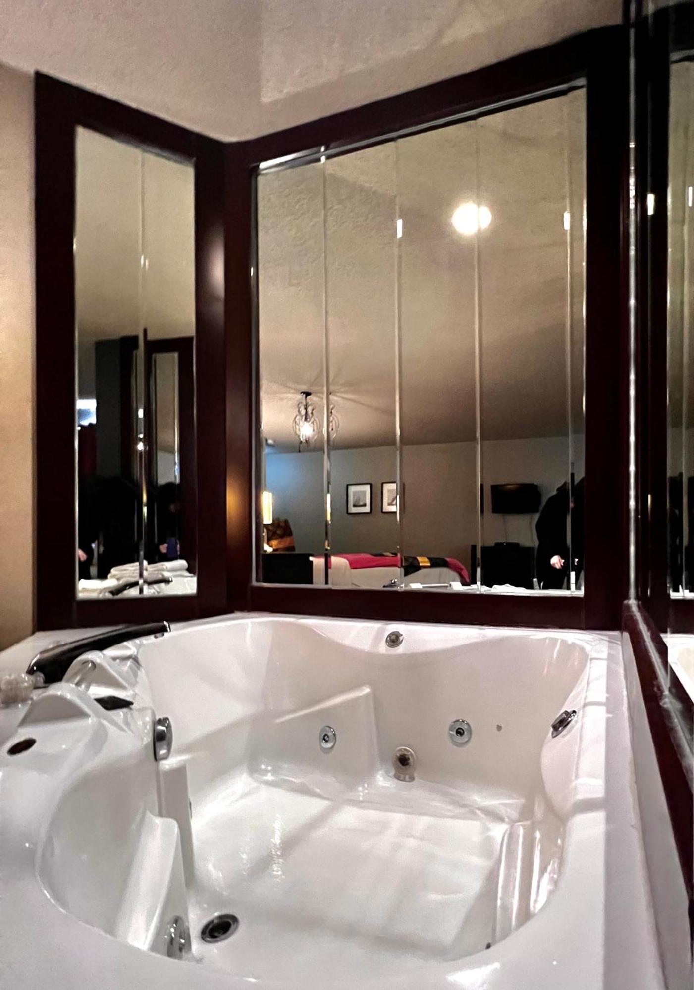 Hotel L'Express Longueuil Habitación foto
