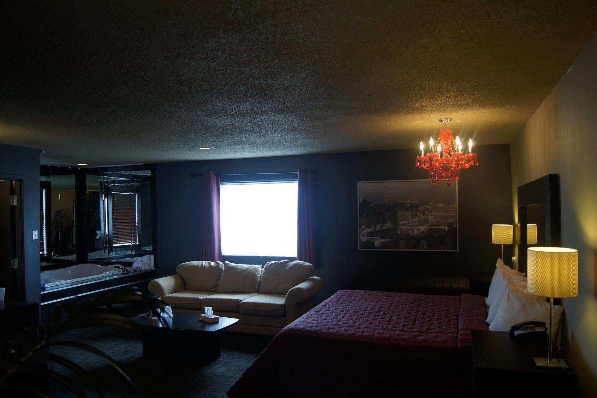 Hotel L'Express Longueuil Exterior foto